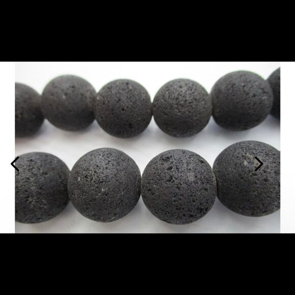 Lava stone and coral necklace - Picture 4 of 4